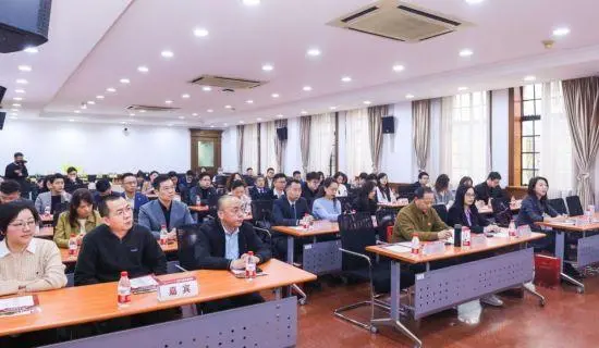 “法律+”复合型人才培养热潮下，法律人技能提升的跃迁与挑战